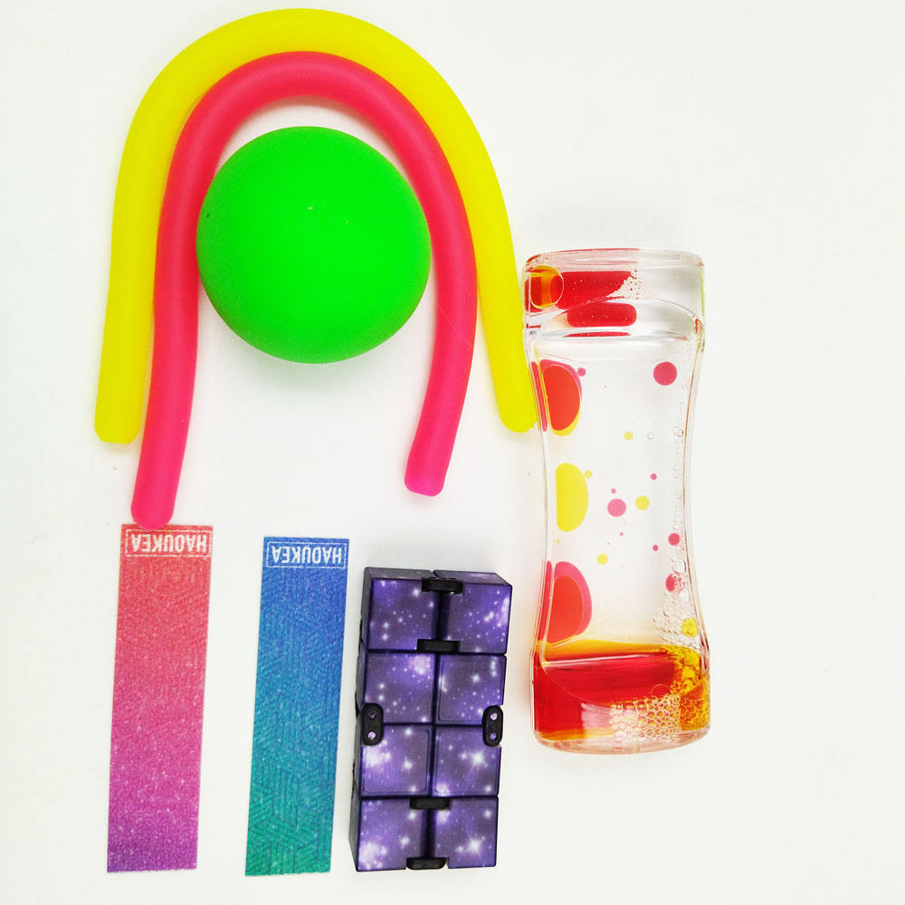 Pressure ball, elastic cord, calming and stress-reducing toy – suitable for children with ADHD or autism; also includes a “calming corner” set.