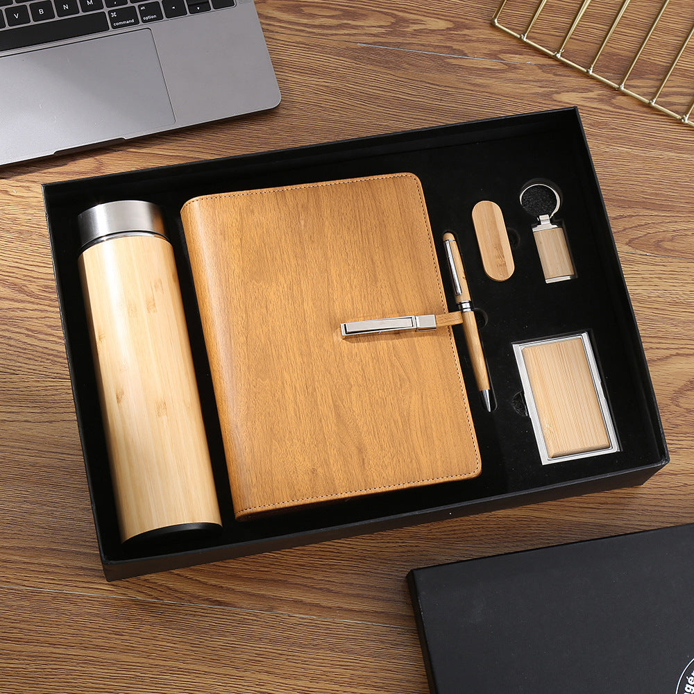 High-end Leather Gift Set Customization: Logo-engraved Leather Notebook, Signature Pen, Leather Card Holder, Keychain, and Gift Box