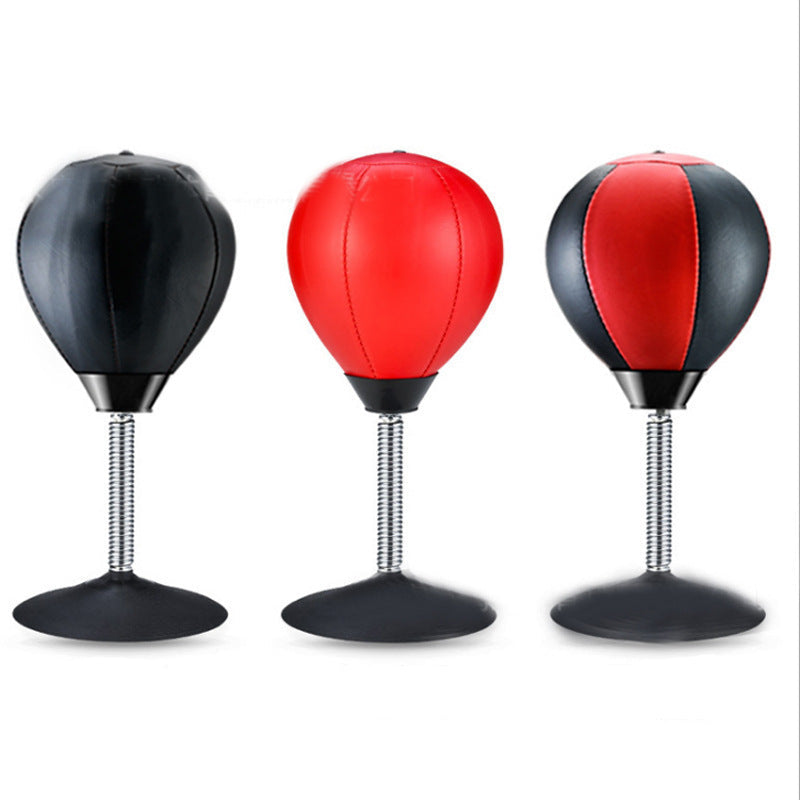 Desktop stress-relief ball for adults, office use – a fast-moving ball with small suction cups for boxing exercises and stress relief.