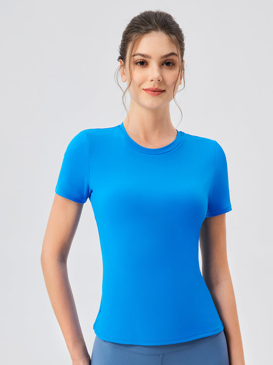 Women's Slim-Fit Yoga Shirt, Quick-Dry Workout Top with Built-in Bra for Summer Fitness